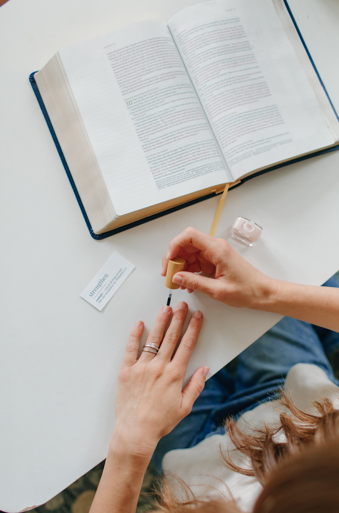 'strengthen' nourishing nail strengthener